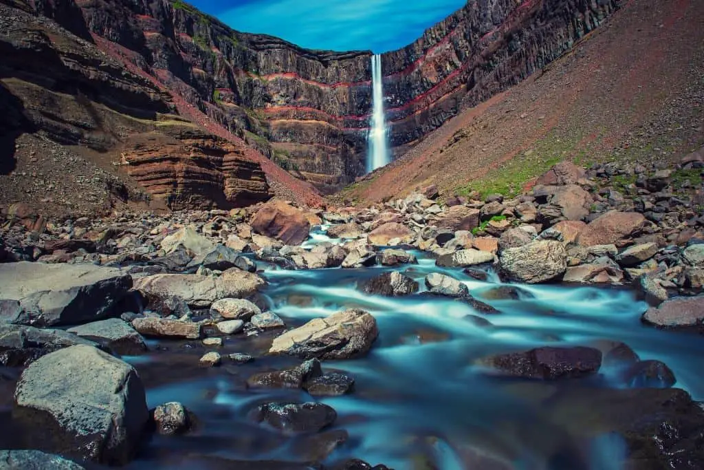 Roadtrip in IJsland - De beste route en tips voor 7 dagen 14 Hengifoss