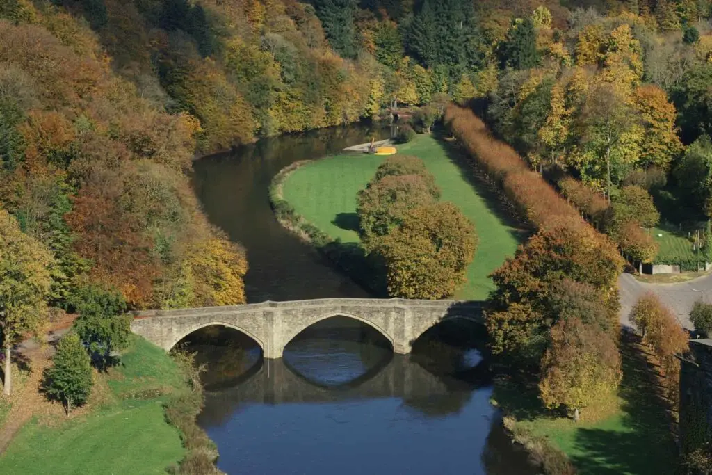 Semois, een van de mooie wandelingen in Belgie