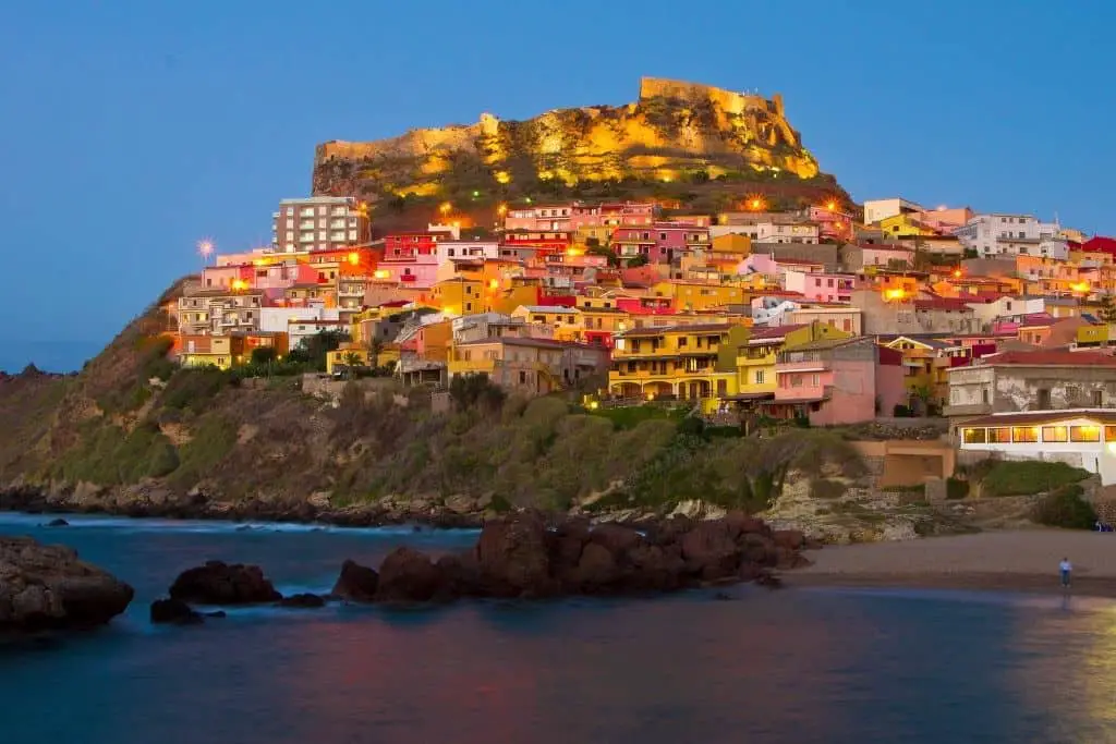 17x de beste Sardinië bezienswaardigheden 23 Castelsardo