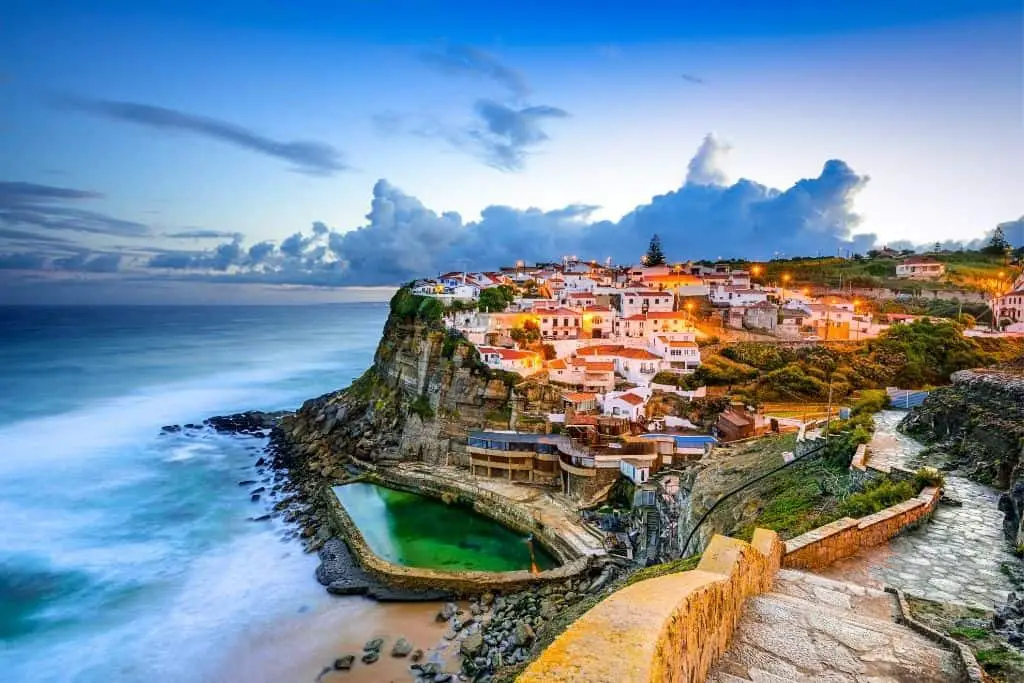 De 17 mooiste plekken van Portugal voor jou op een rijtje gezet! 28 Sintra, mooie stad aan de portugese kust