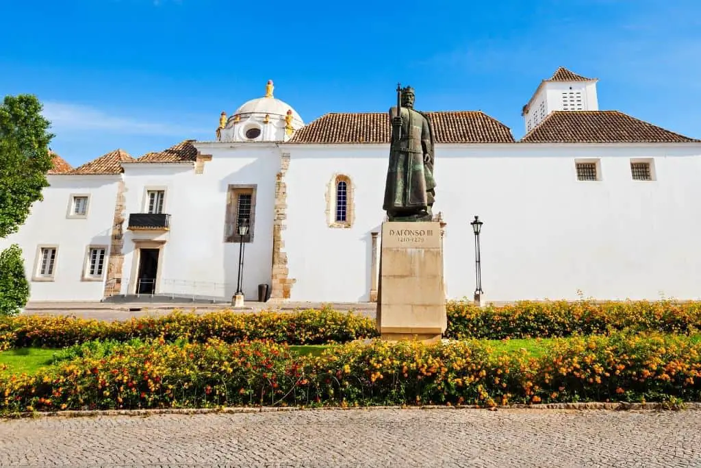 Bezienswaardigheden & tips voor je Faro vakantie! 7 Faro Municipal Museum