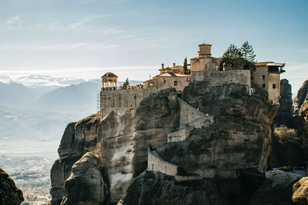 De 17 mooiste bestemmingen van Europa 2022! 16 Meteora, Griekenland
