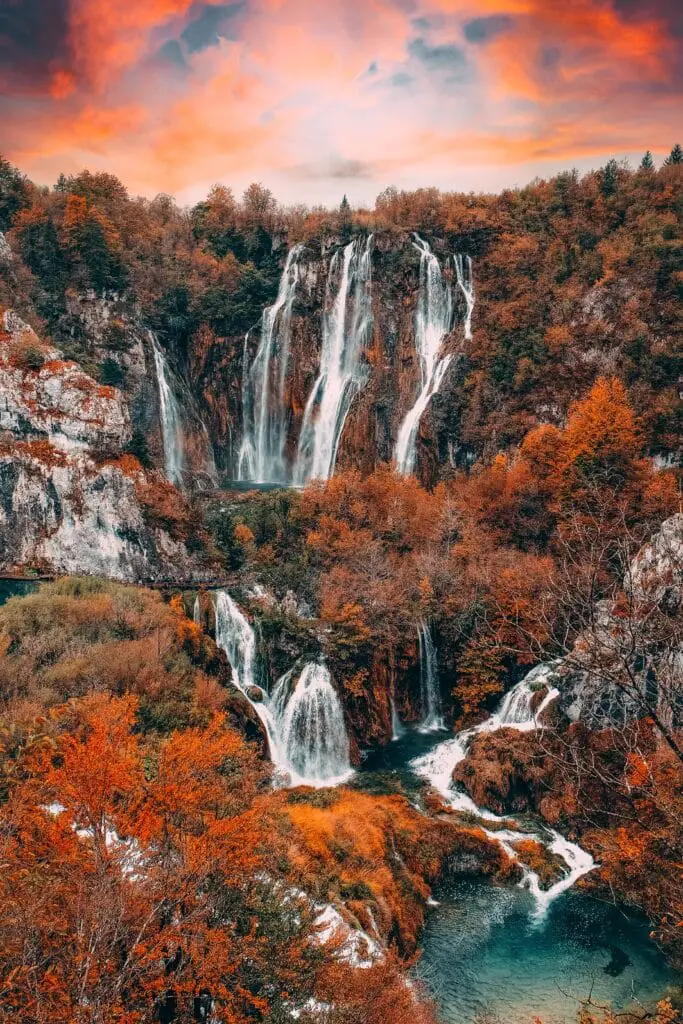 De 17 mooiste bestemmingen van Europa 2022! 19 Plitviče Meren, Nationaal Park, Kroatië
