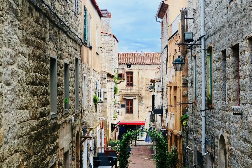 De 32 mooiste bezienswaardigheden op Corsica! 23 activiteiten corsica