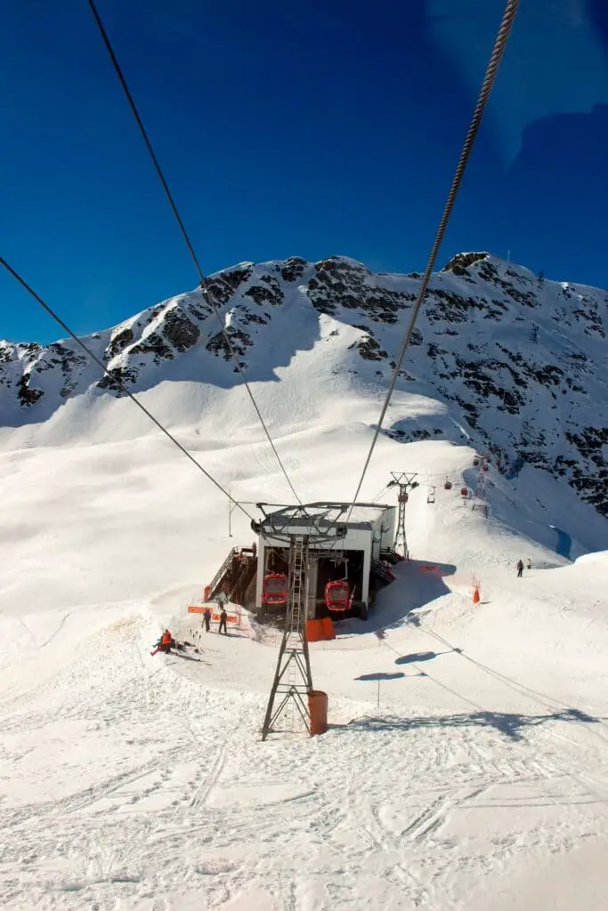 Wintersport in Frankrijk 2022 - De beste skigebieden! 6 ski vakantie frankrijk