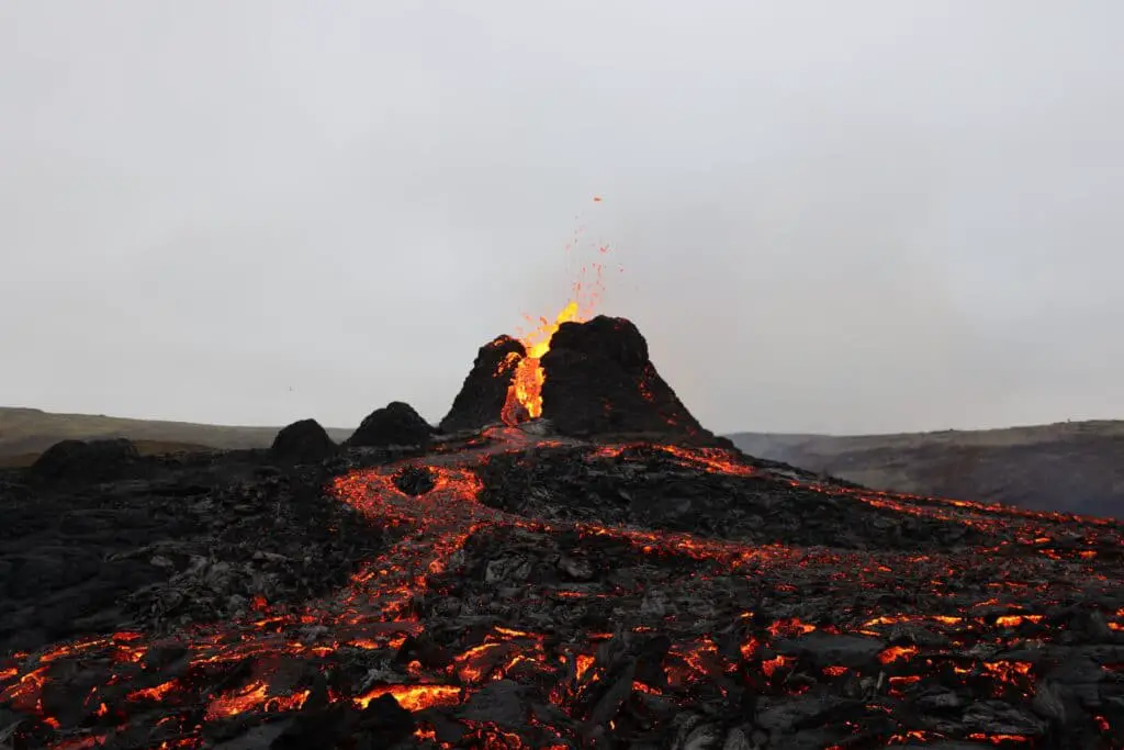 Vulkanen in IJsland bezoeken 7 meest actieve vulkanen ijsland
