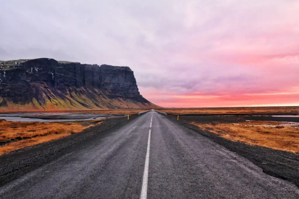 Alles wat je moet weten over het klimaat in IJsland, beste reistijd en daglicht 13 wanneer naar ijsland reizen