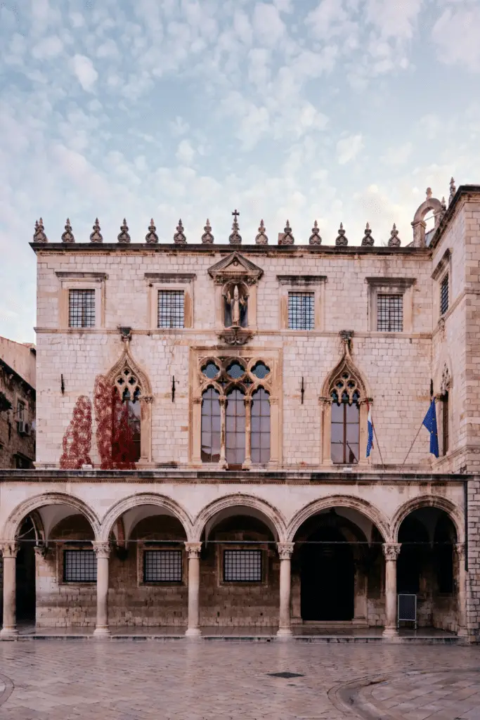 Tips voor een bezoek aan Dubrovnik 14 sponza paleis